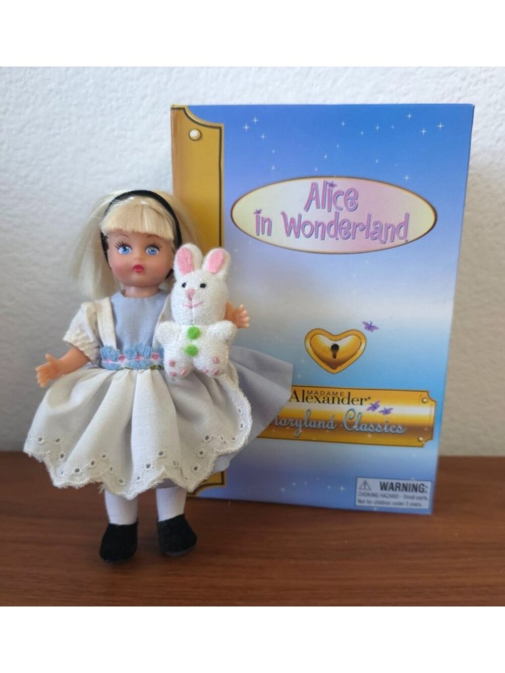 2003 Madame Alexander Storybook Classics Petite Alice In Wonderland Doll w/ Box
